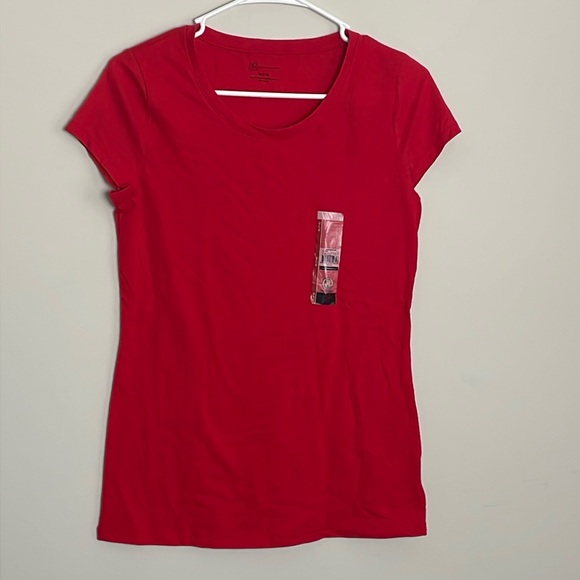 No Boundaries Red Short Sleeve tee- Juniors (M) 7/9 - Picture 1 of 9